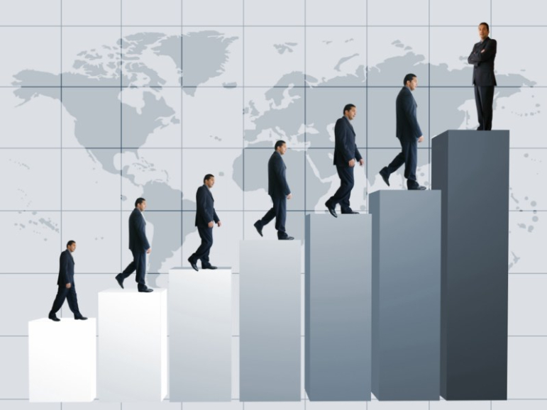 Zarządzanie pracownikami 50+ z korzyścią dla pracodawcy. /Fot. Fotolia